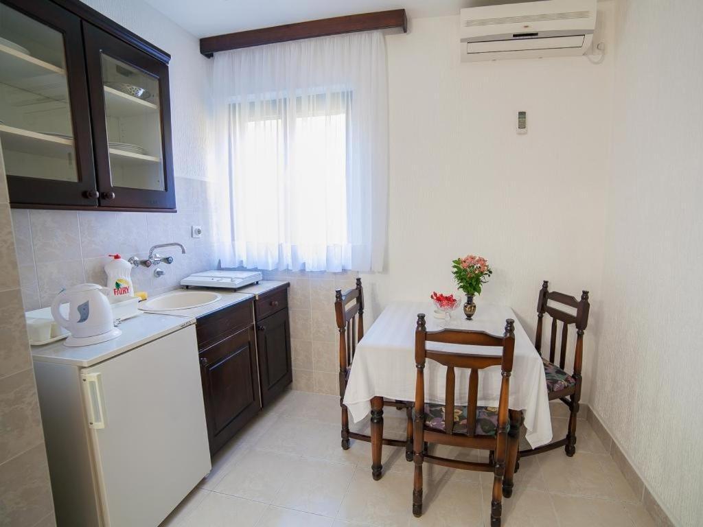 Guest House 4M Petrovac Room photo